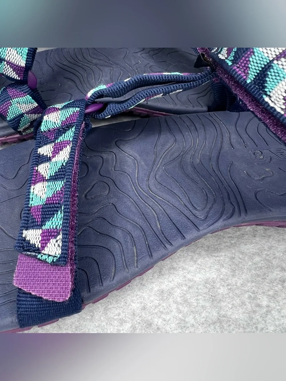 Teva girls size